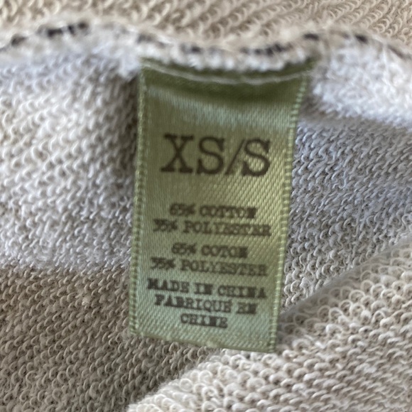 Alternative Hoodie Printed Poncho - Picture 8 of 10